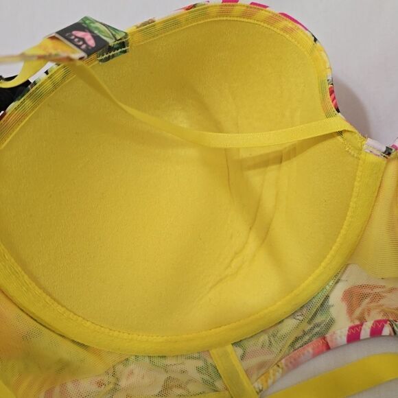 Victoria's Secret Yellow Floral Bra with Adjustable Straps - Picture 6 of 6